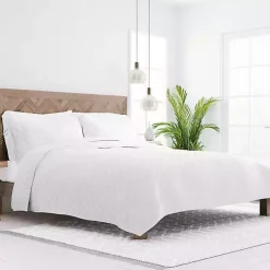 White Stitched Diamond 3-pc. King Quilt Set
