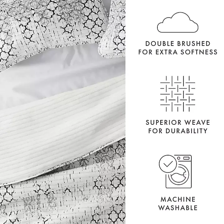 White Trellis Reversible 3-pc. Queen Quilt Set